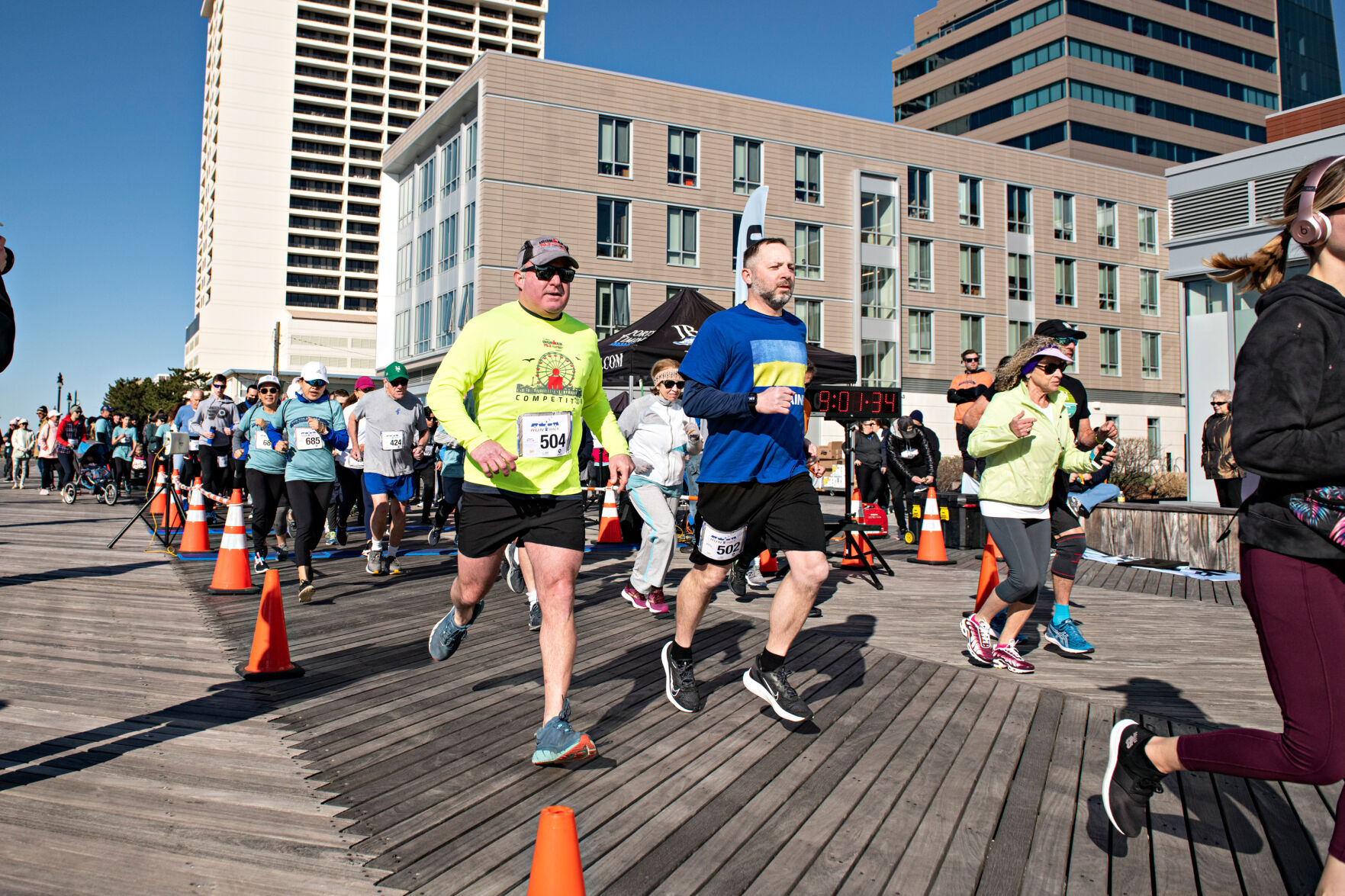 Seashore Gardens 5K is 'helping people help people' | Local News 3 041122-pac-nws-run